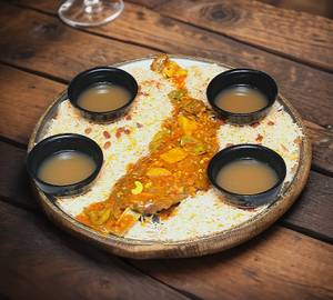 Lemon butter mutton raan saudi mandi