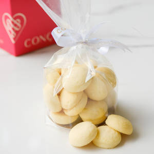 Vanilla Snow Cookies