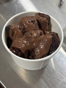 Chocoholic Brownie Bites Tub
