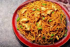Schezwan Chicken Noodles
