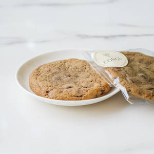 Chocolate Chip Cookie