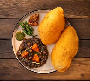 Delhi Style Stuffed Bhature with Chole