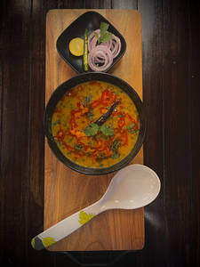 Lahsuni Dal Tadka