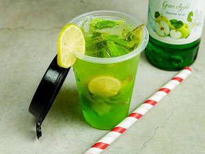 Green Apple Mojito