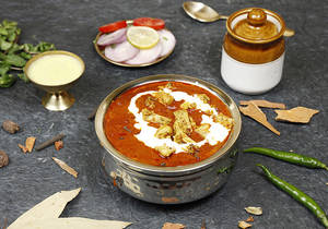 Veg Punjabi Kukkad Gravy