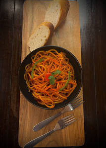 Red Spaghetti Pasta