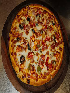 Full House Pizza