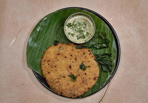 Maddur Vada (2 Nos.)