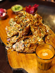 Butter Chicken Chur Chur Parantha