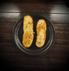 Garlic Bread Plain (2pcs)