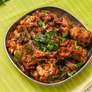 Pichupotta Chicken Tawa Fry