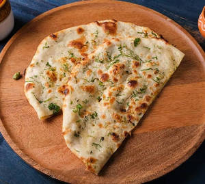 Stuffed Kulcha