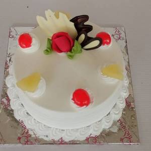 Pineapple Fresh Cream Cake