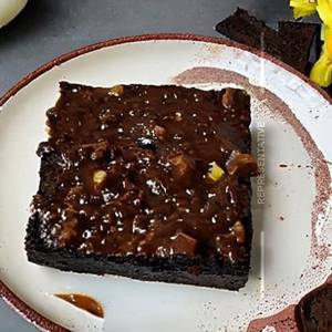 Sizzling brownie                                                                                                                              