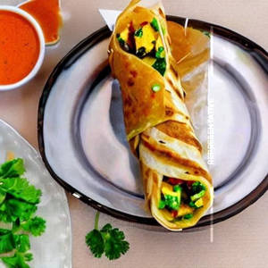 Paneer Kurkure Cheese Roll