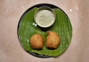 Mangalore Bajji [4 Pieces]
