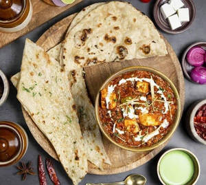 Kadhai Paneer+2 Butter Naan