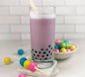 Bubble gum bubble tea