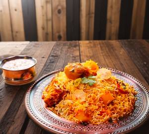 Moghalai chicken biryani