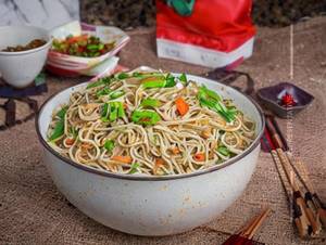 Hakka Noodles