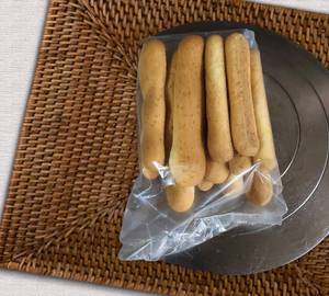 Om biscuits [120 grms]