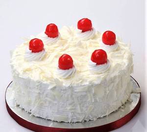 White Forest Cake 1/2 Kg