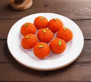 Motichur laddu