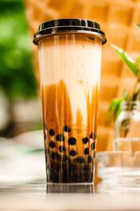 Caramel biscoff bubble tea