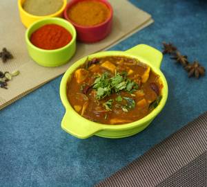 Kerala Chicken Curry