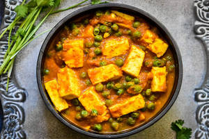 Matar Paneer