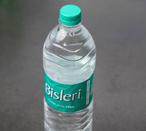 Bisleri Water (1 Ltr)