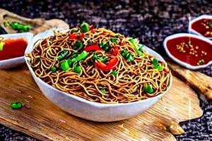 Chicken Schezwan Noodles