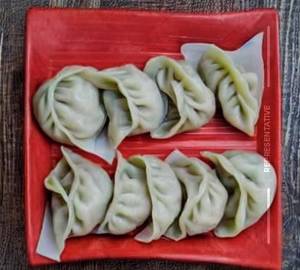 Veg Steamed Momos     