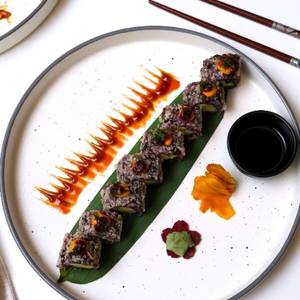 Black Rice Cream Cheese Roll