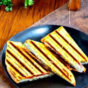 Bombay Masala Cheese Grilled Sandwich