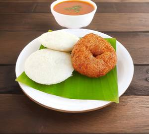 Idli [1 Piece] with Vada [1 Piece]
