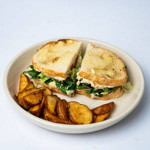 Hummus Sandwich