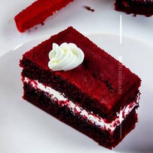 Red velvet pastrie