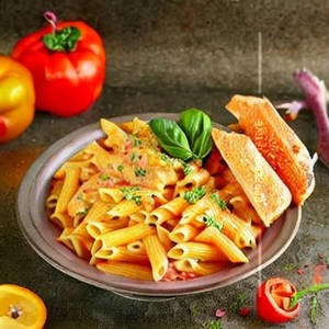Pink Sauce Chicken Pasta