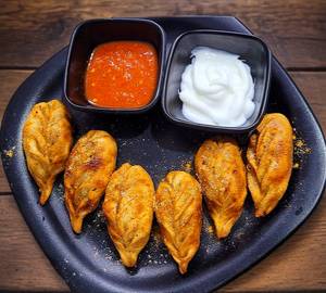 Paneer Veg Fried Momos
