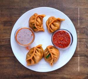 Chicken fried momos