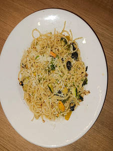 Veg Aglio Olio Pasta