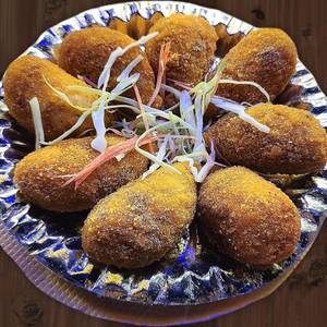 Paneer kurkure Momos