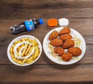 Crunchy Kurkure Momos [8 Pcs] With Cheesy French Fries