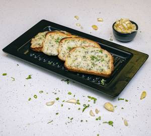 Oven roasted cheese garlic bread