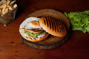 Spicy Grilled Chic. Burger