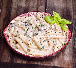 Penne Alfredo Chicken Pasta