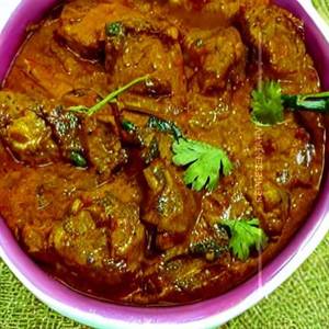 Bhuna Pyaaz Ka Murgh