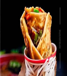 Chowmein egg roll
