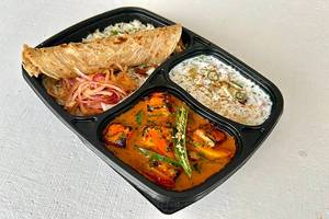 Paneer Jalfrezi Thali